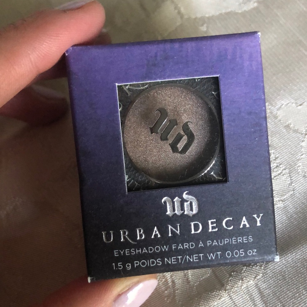 Urban Decay Suspect Eyeshadow